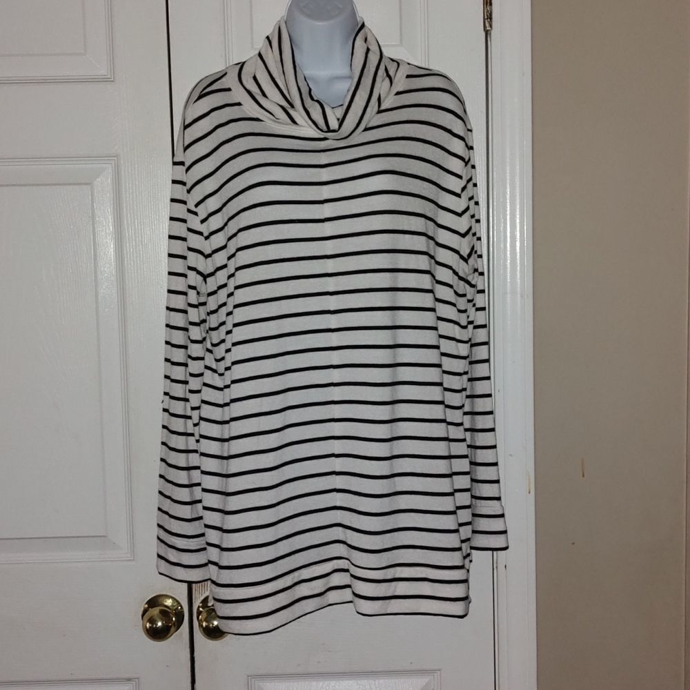 A New Day white black striped long sleeve tunic top  Sz XXL